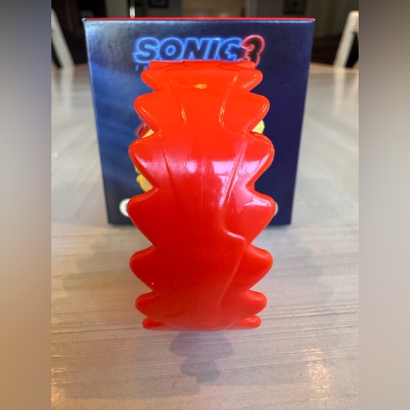 Sonic the Hedgehog 3 Happy Meal Toy – Shadow Red Roller (#8) – Limited Edition - Picture 4 of 12
